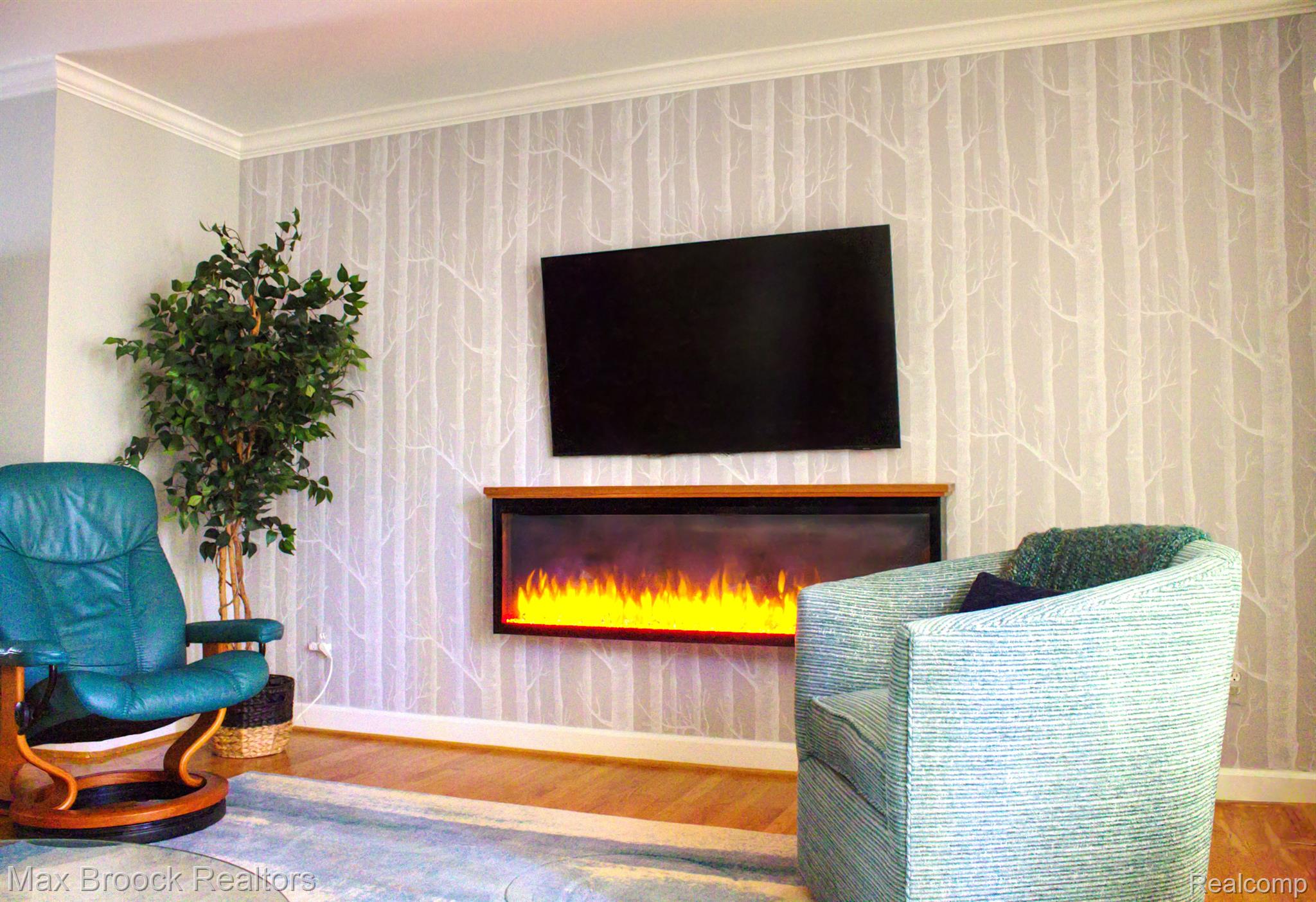 1173 GLENPOINTE Court