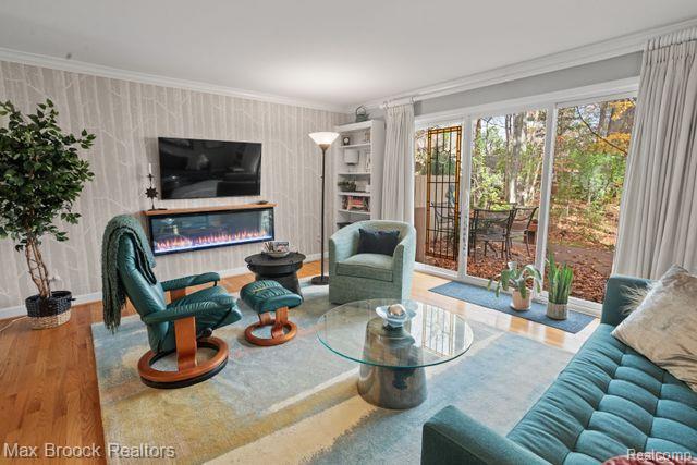 1173 GLENPOINTE Court