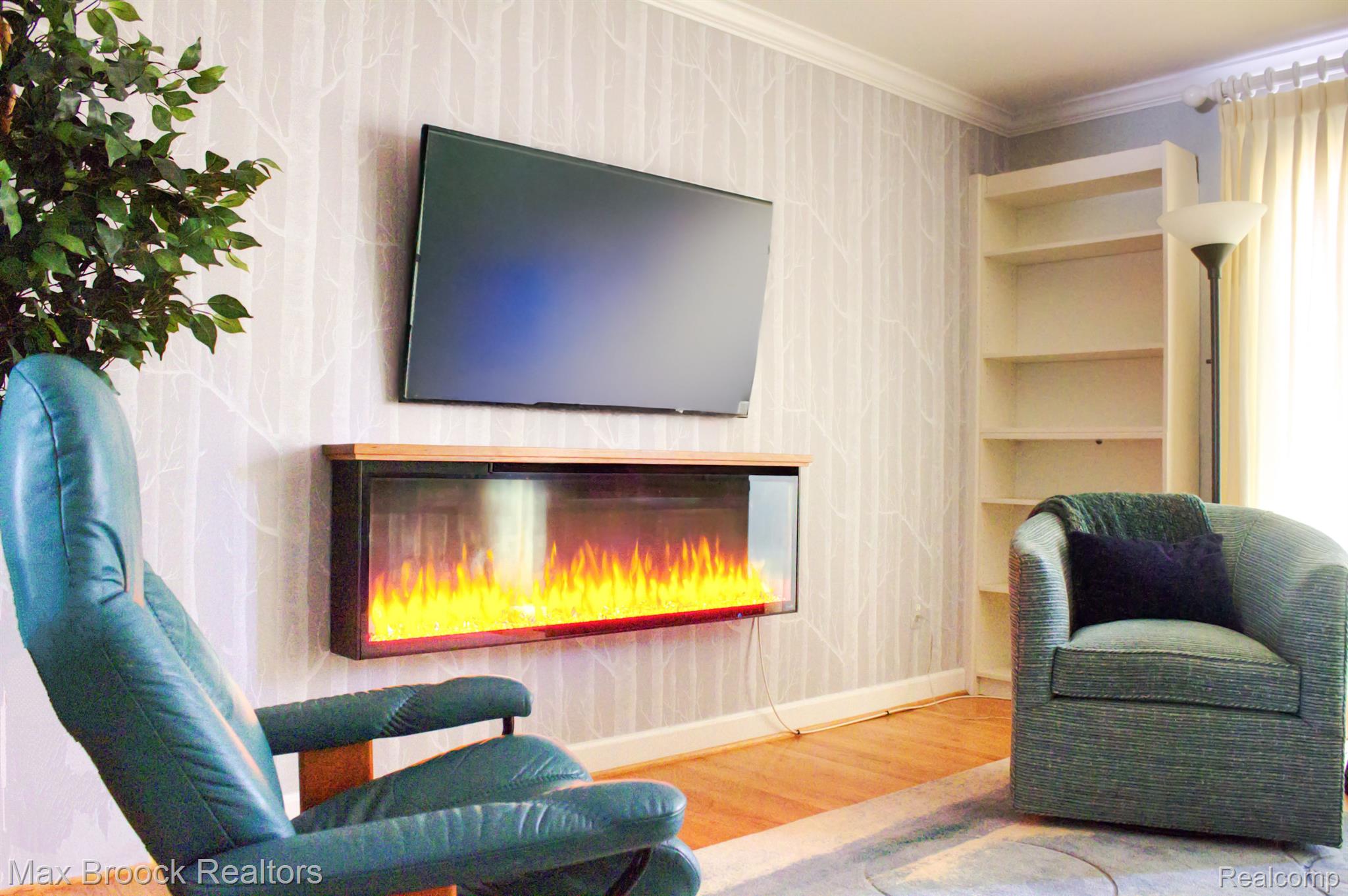 1173 GLENPOINTE Court