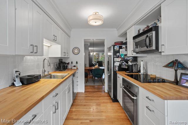 1173 GLENPOINTE Court