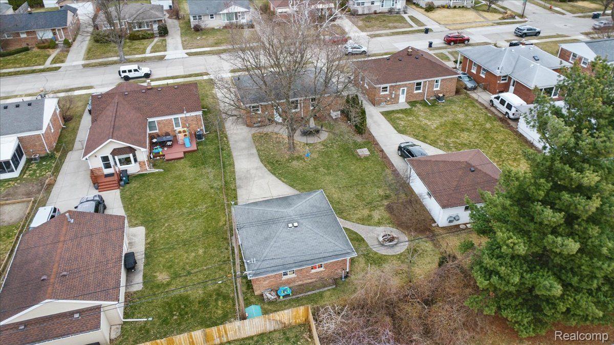 524 E LA SALLE Avenue