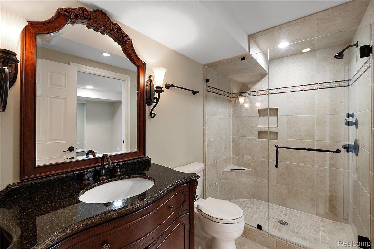 152 Oakbridge Drive