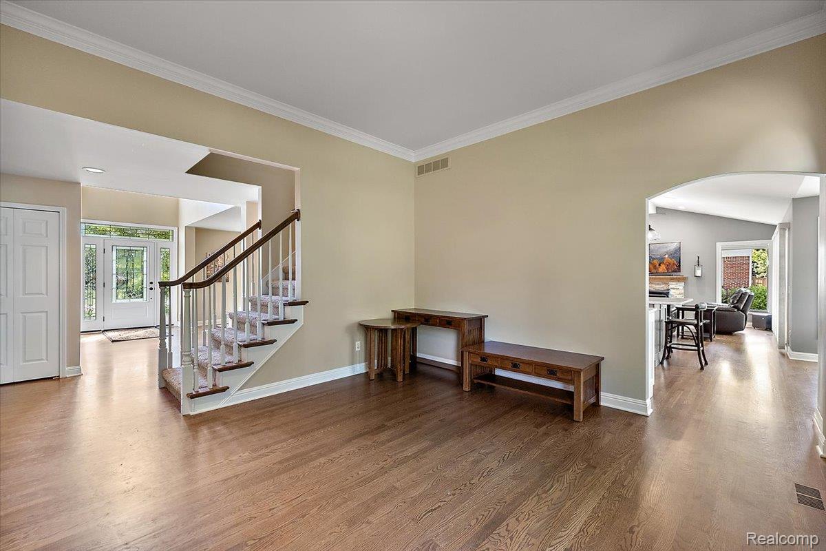 6591 Tree Knoll Drive