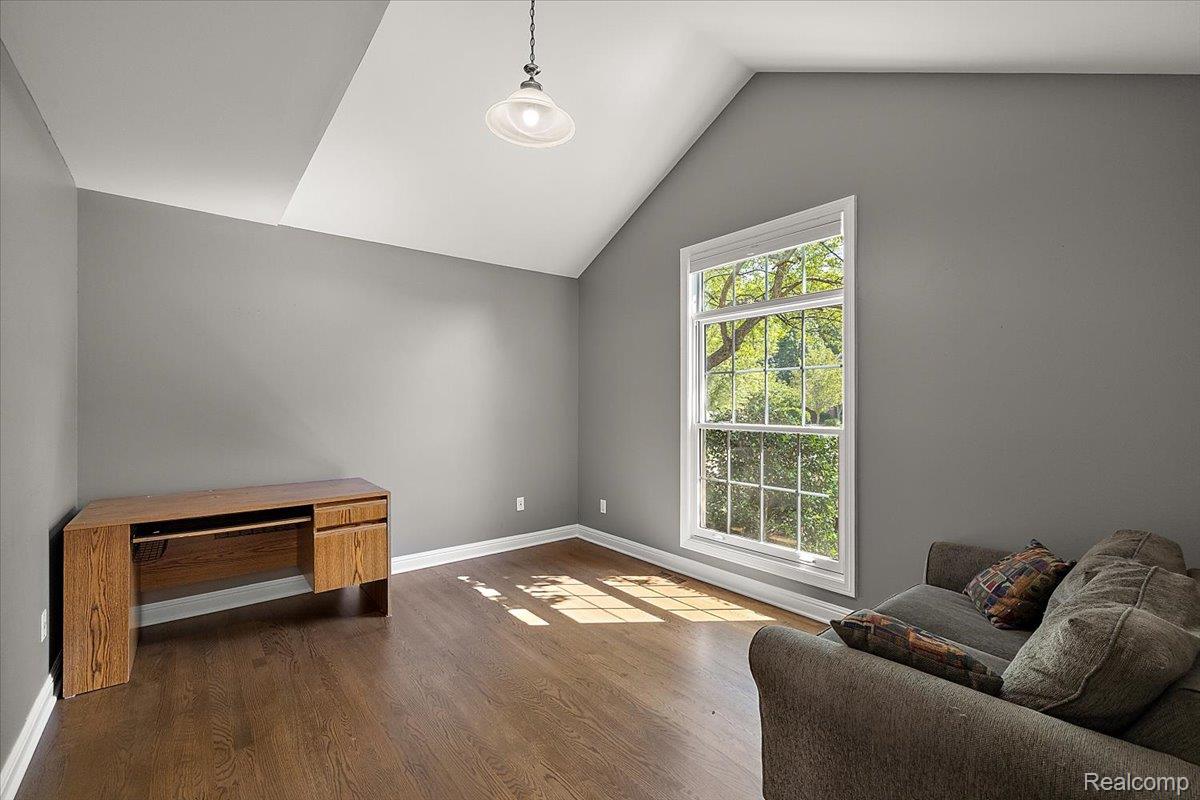 6591 Tree Knoll Drive