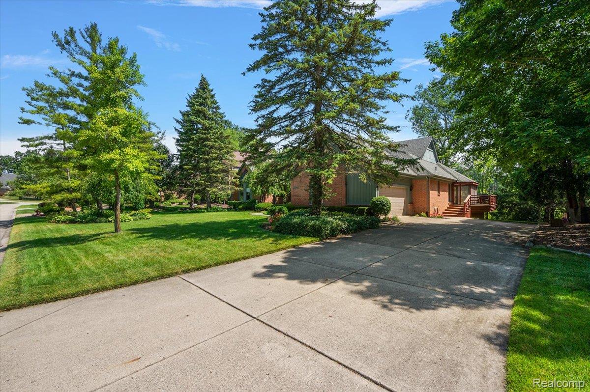 27966 Copper Creek Lane