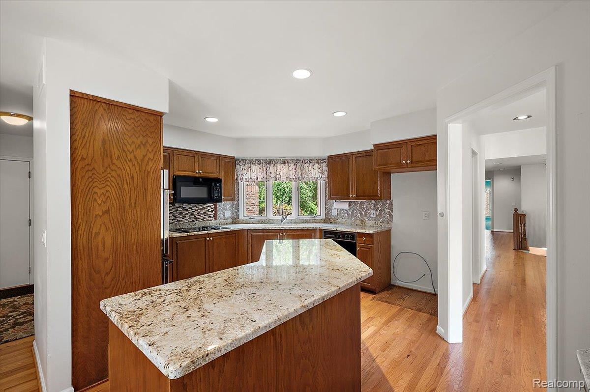 27966 Copper Creek Lane