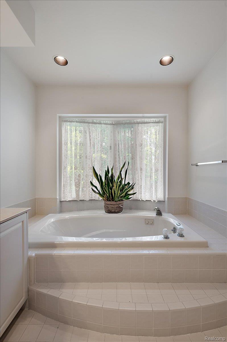 27966 Copper Creek Lane