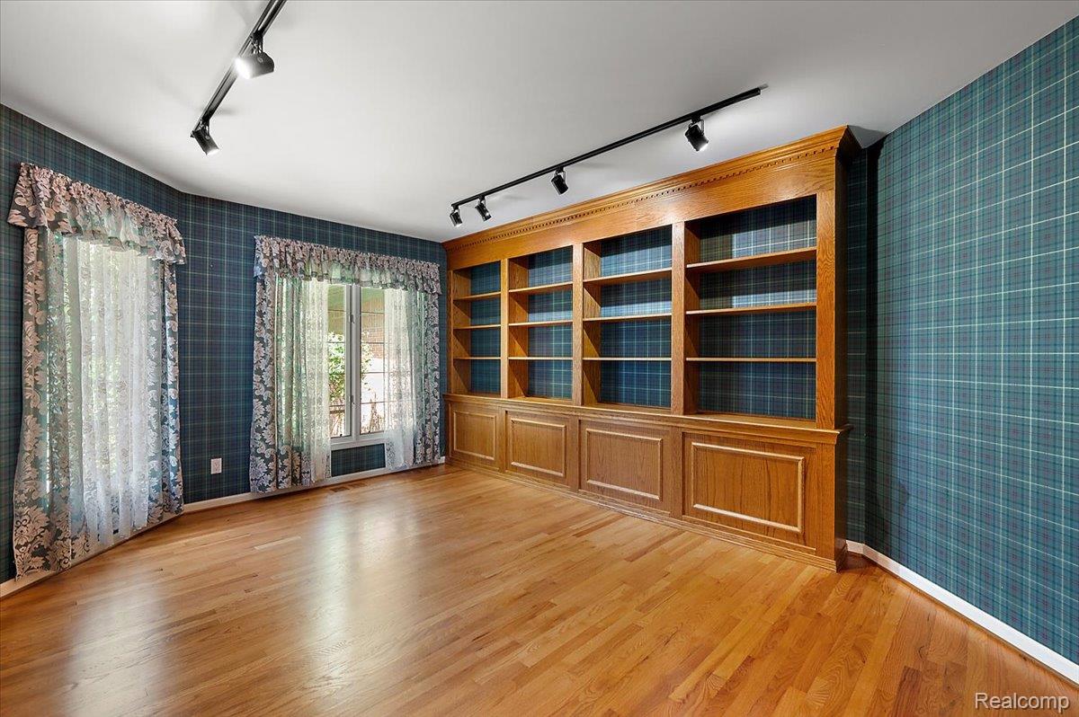 27966 Copper Creek Lane