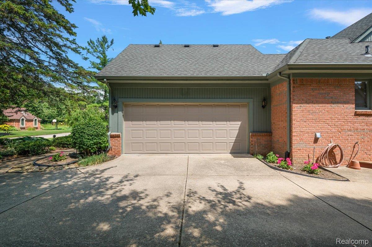 27966 Copper Creek Lane