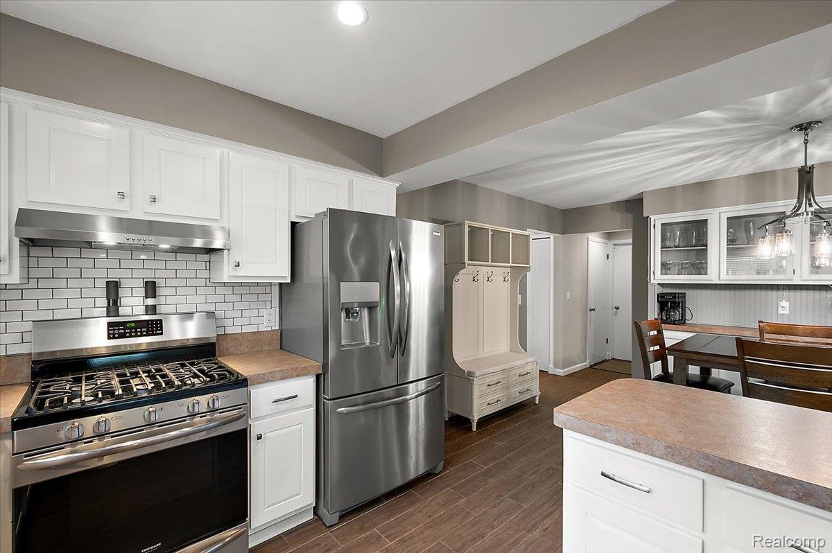 2283 Traverse Drive