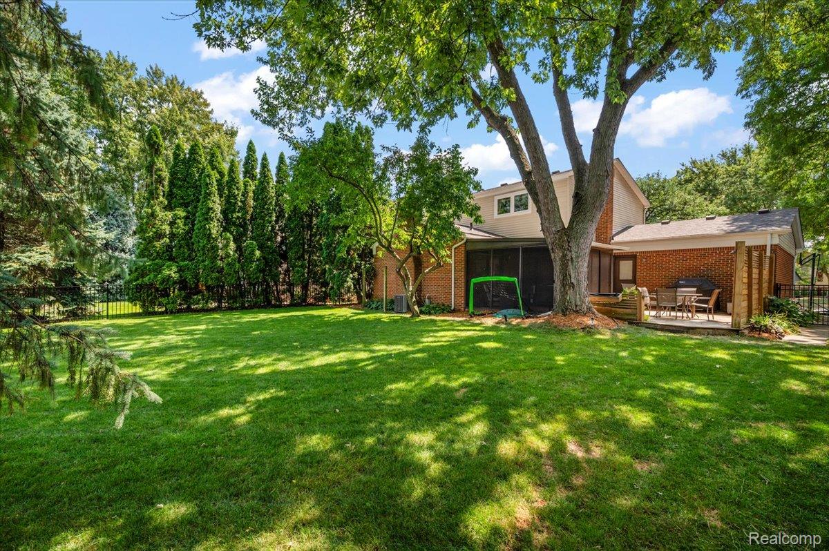 2283 Traverse Drive