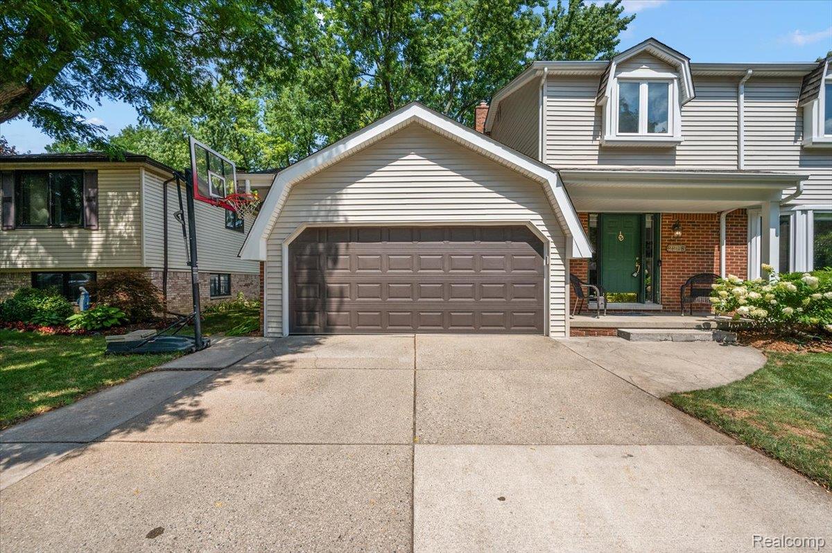 2283 Traverse Drive