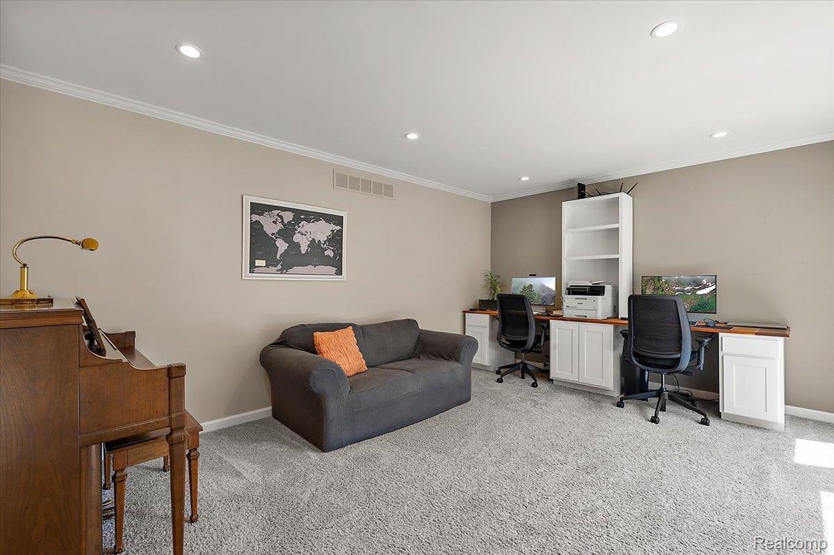 2283 Traverse Drive