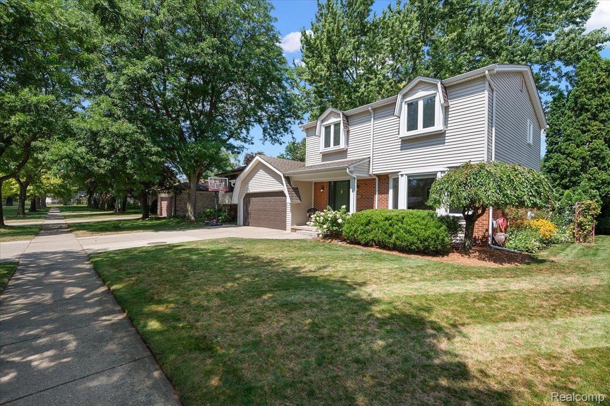 2283 Traverse Drive