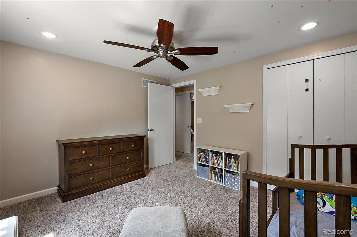 2283 Traverse Drive