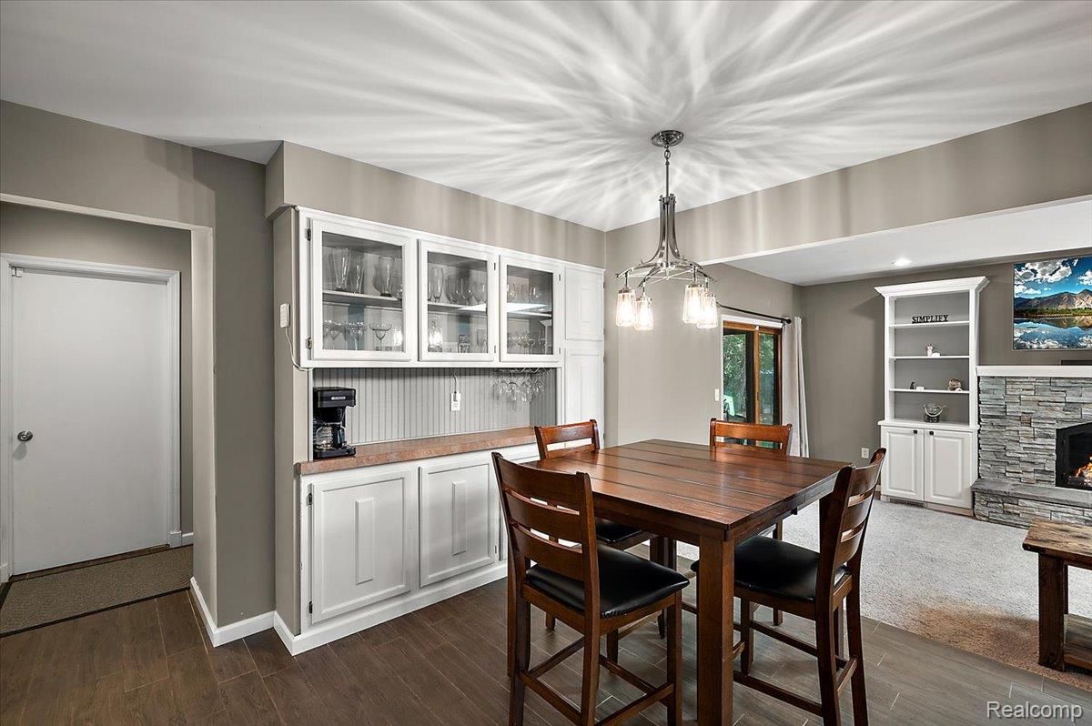 2283 Traverse Drive