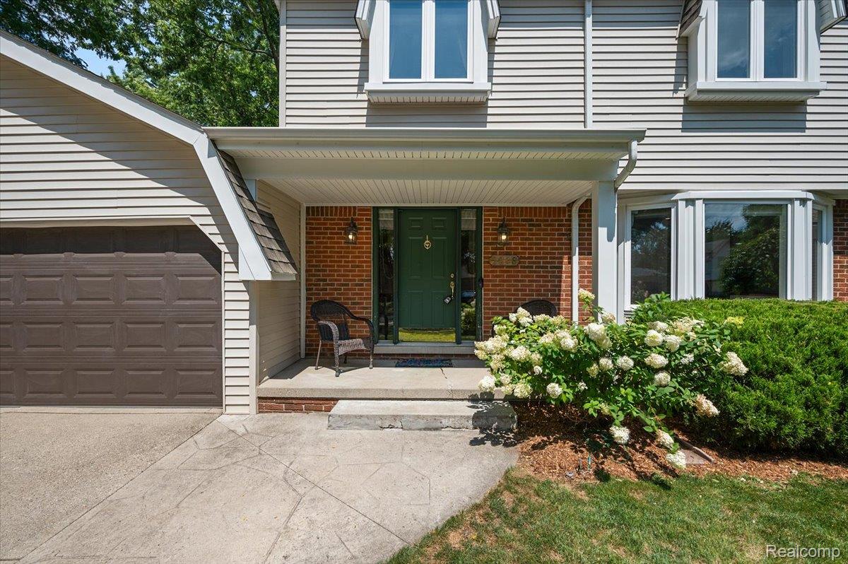 2283 Traverse Drive