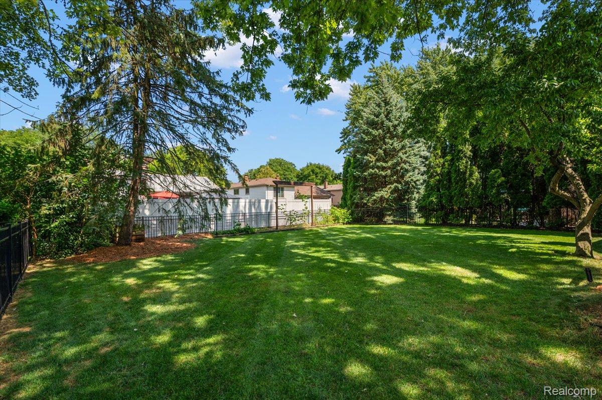 2283 Traverse Drive