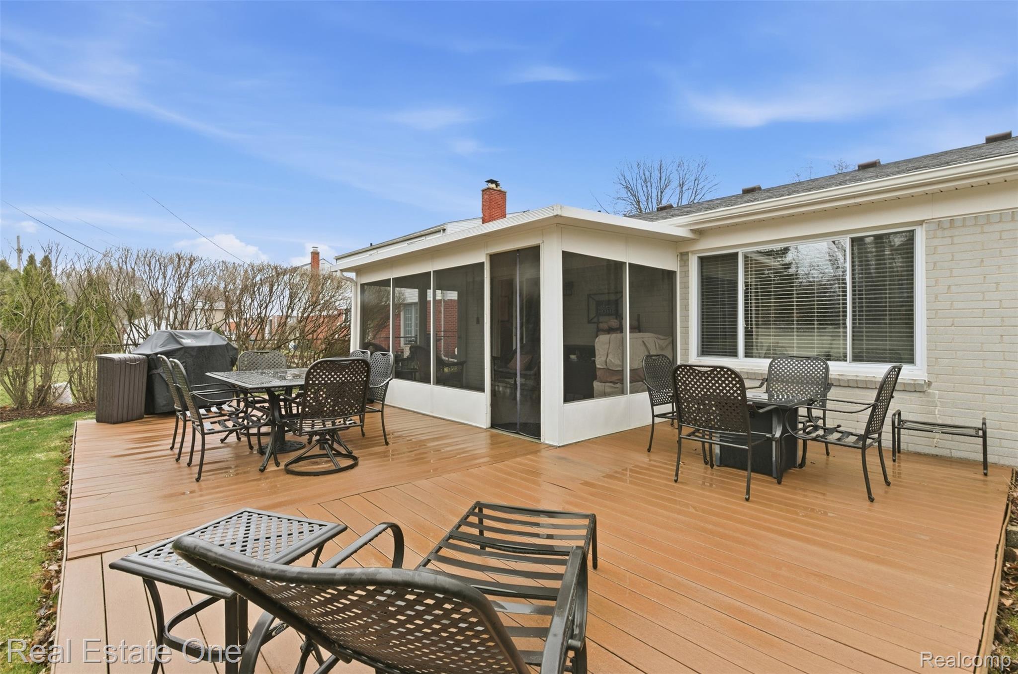 2327 Hillcrescent Drive