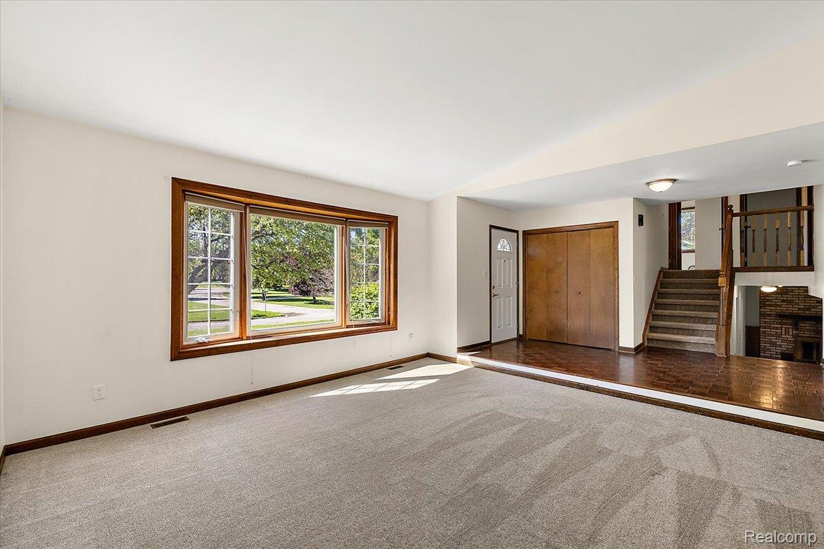 1081 Eagle Nest Drive