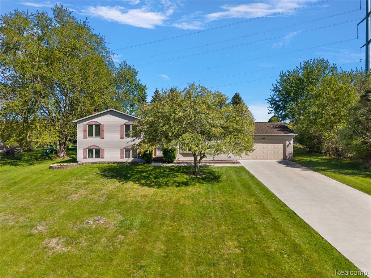 1081 Eagle Nest Drive
