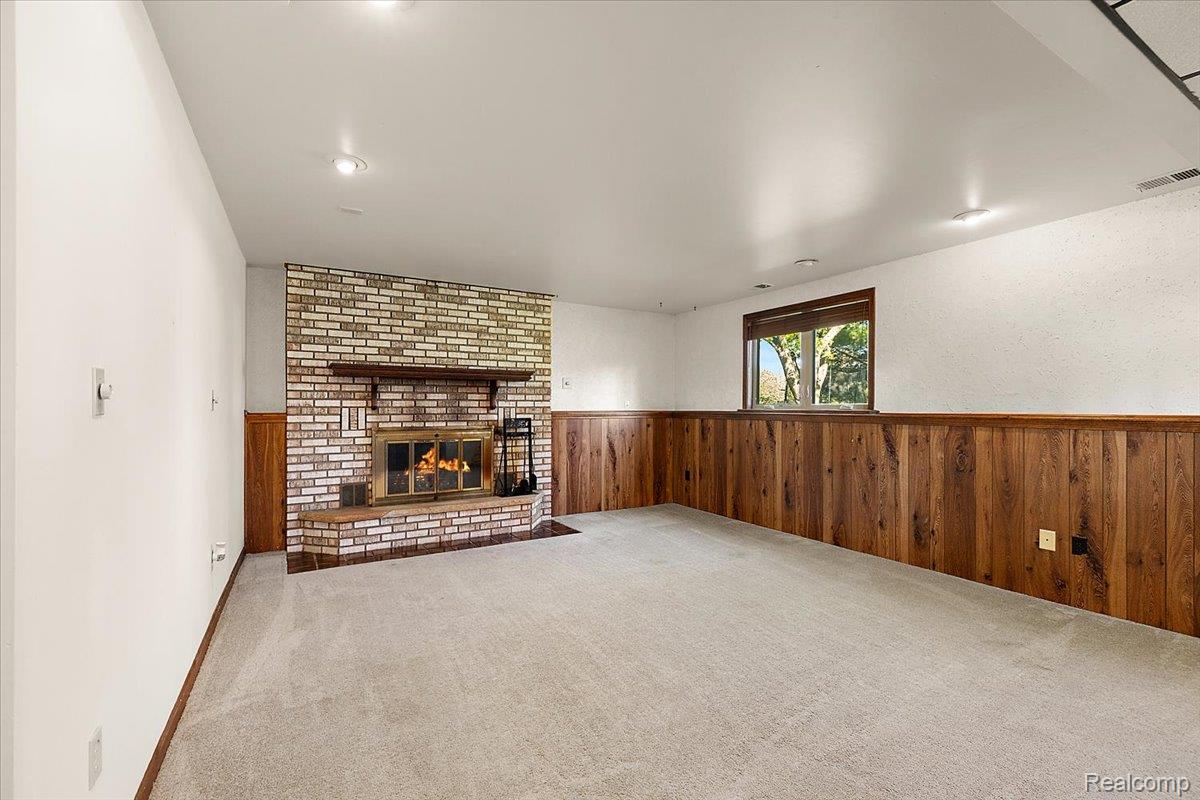1081 Eagle Nest Drive