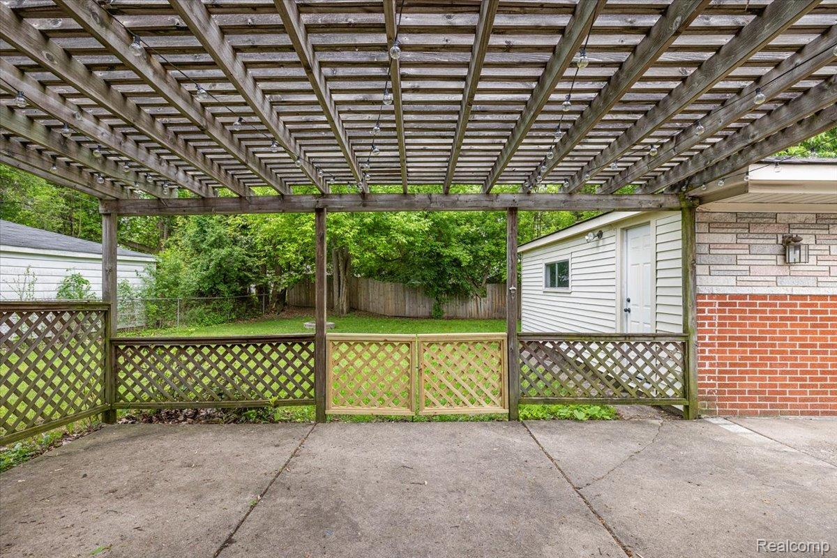 23015 Tuck Road