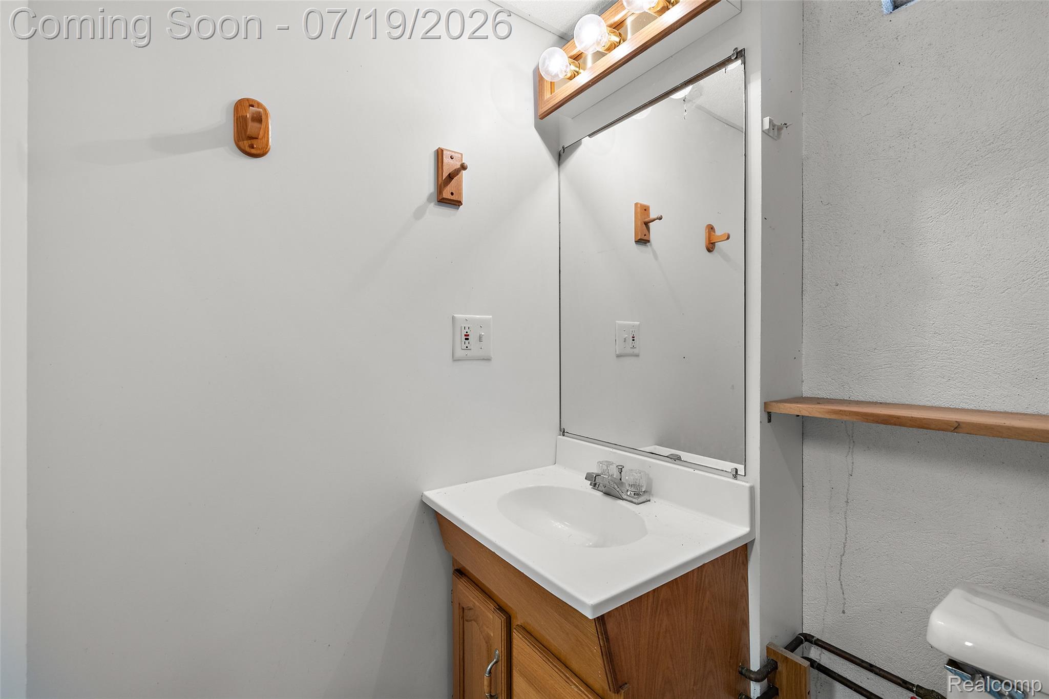 1370 Fieldway Drive