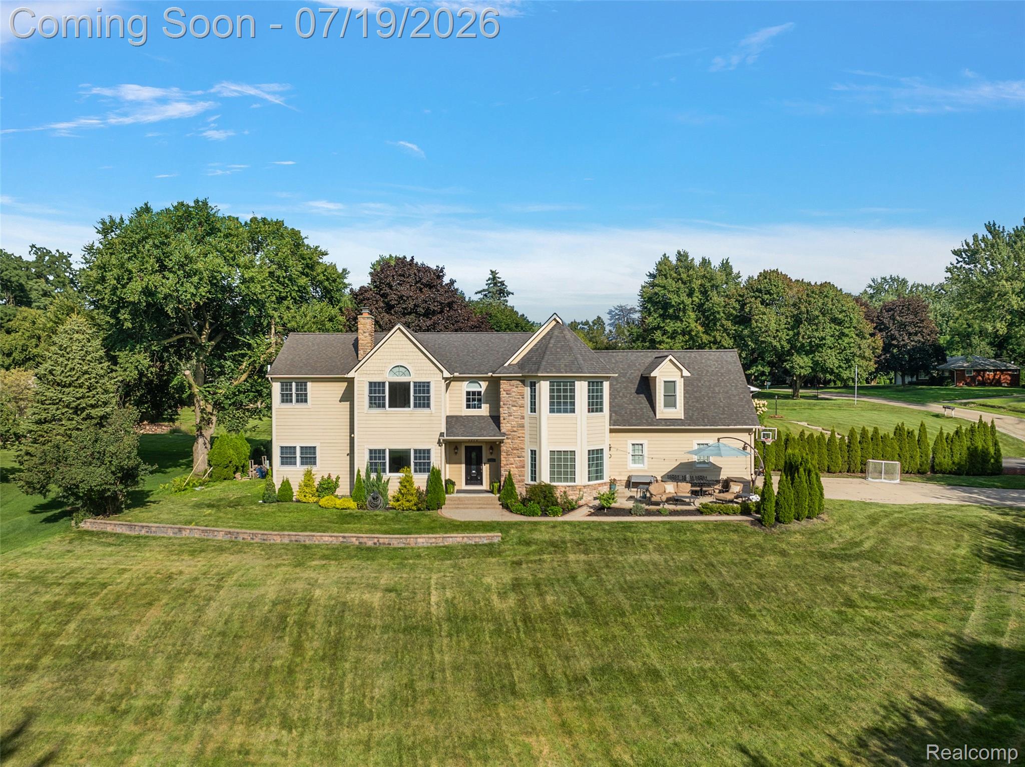 1370 Fieldway Drive