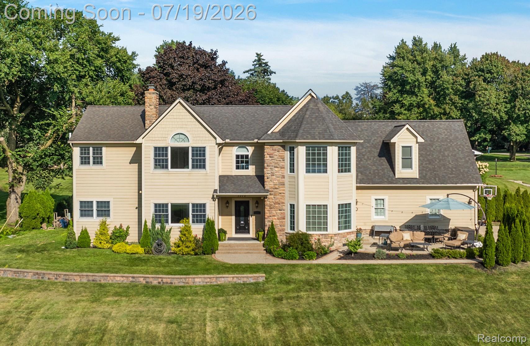 1370 Fieldway Drive