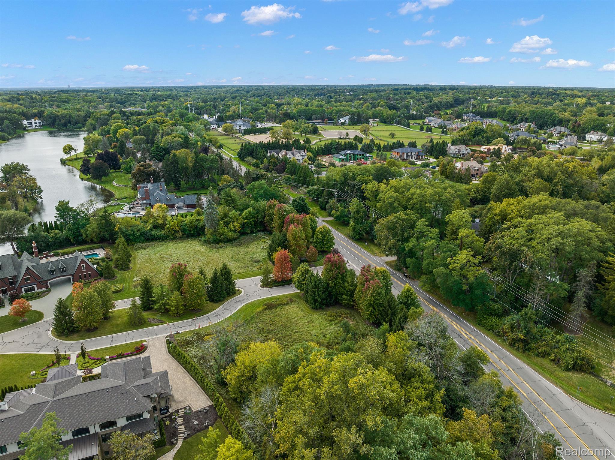 115 BRIDGEVIEW Drive