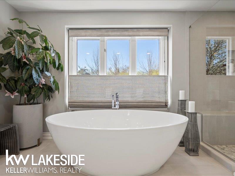 1122 Silver Creek Court