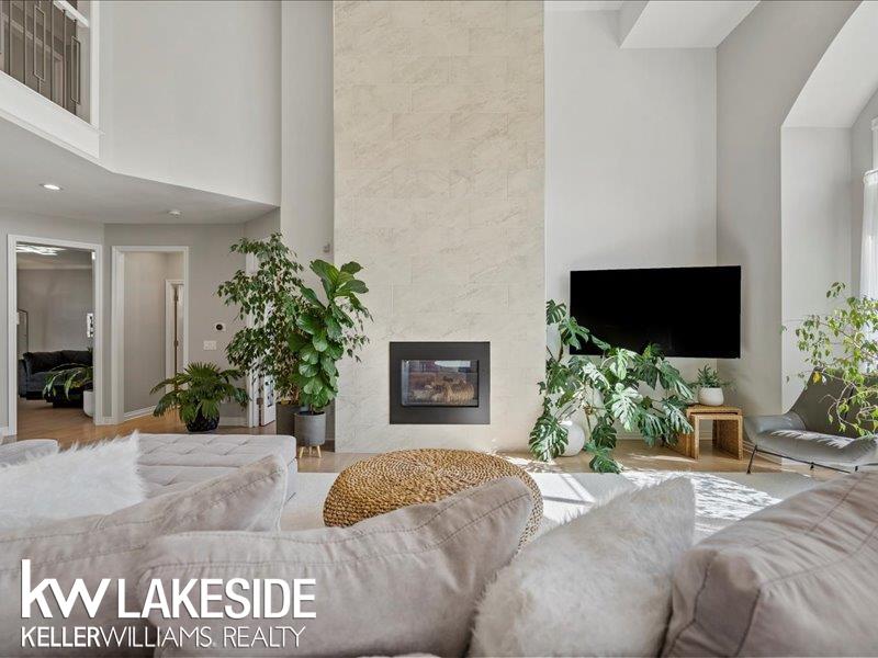 1122 Silver Creek Court