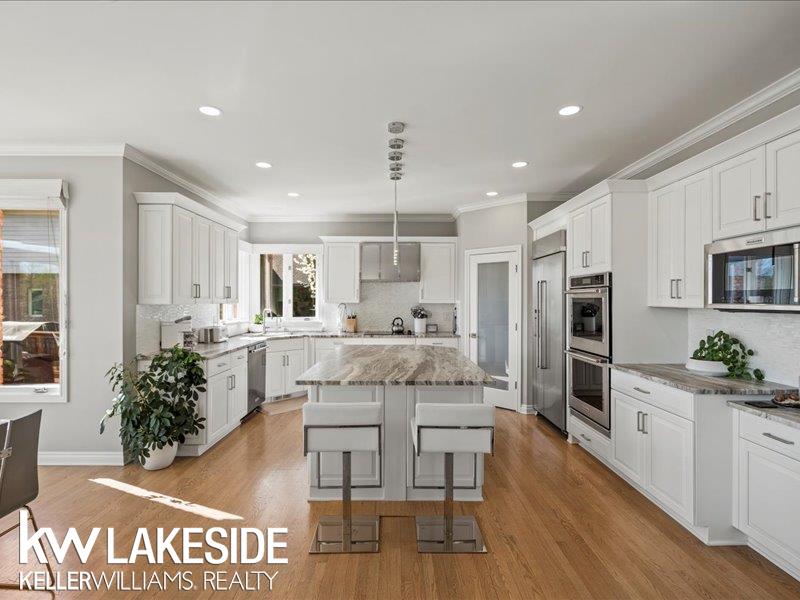 1122 Silver Creek Court