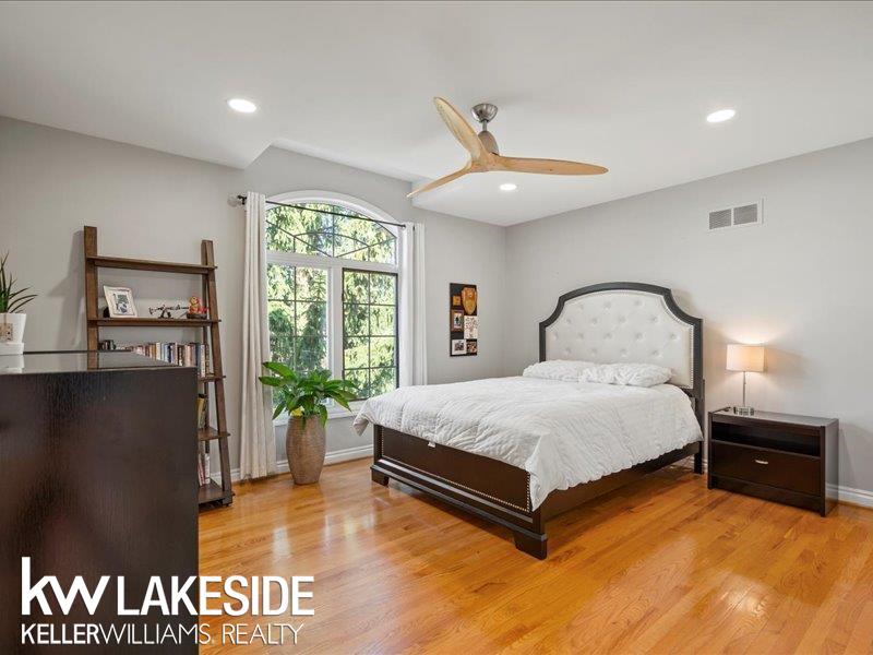 1122 Silver Creek Court