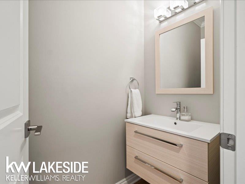 1122 Silver Creek Court