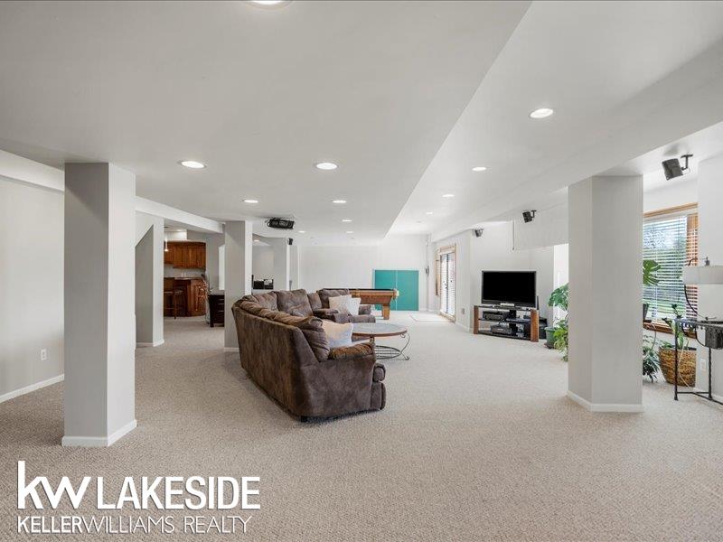 1122 Silver Creek Court