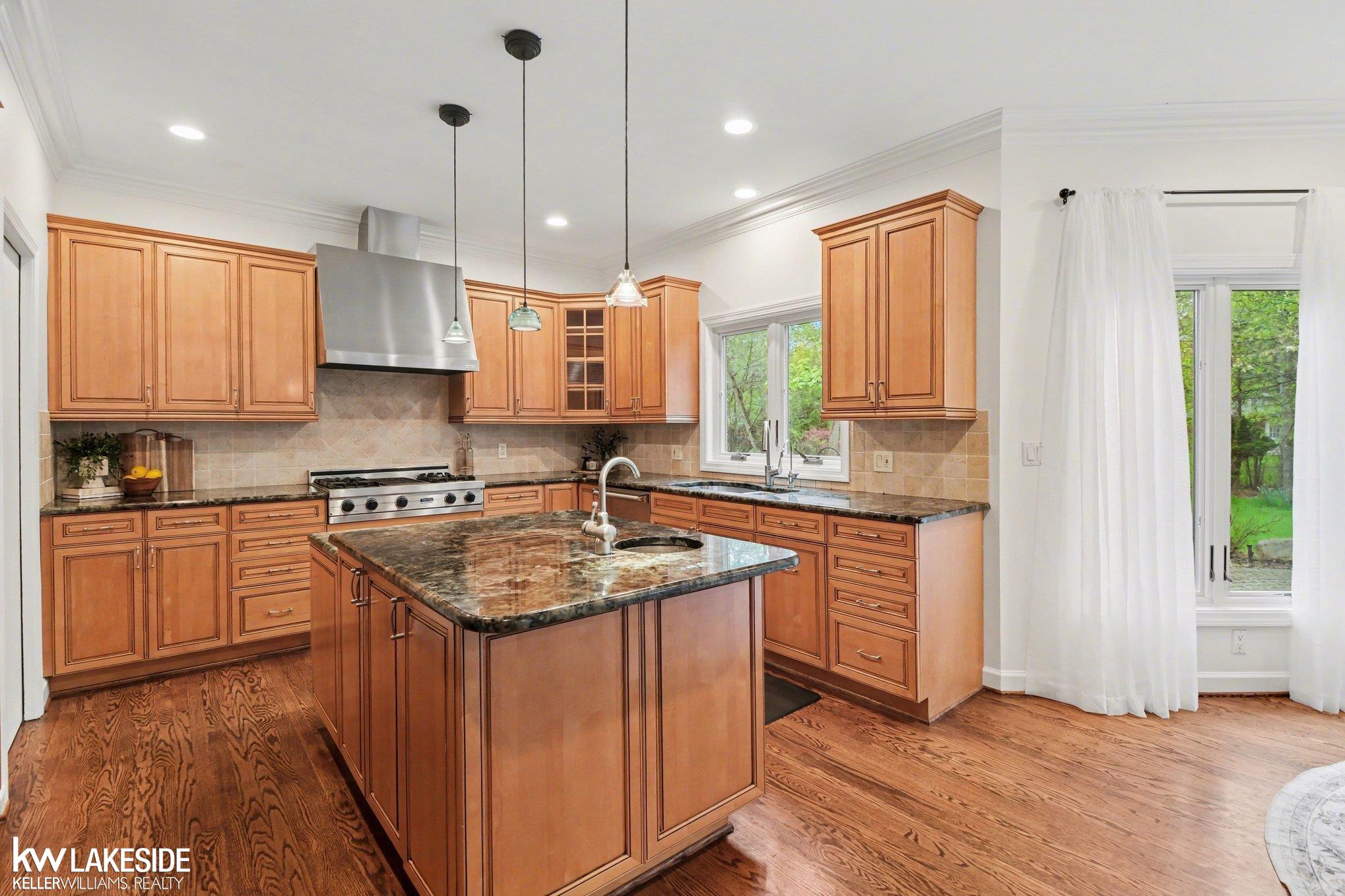 30515 Rushmore Circle