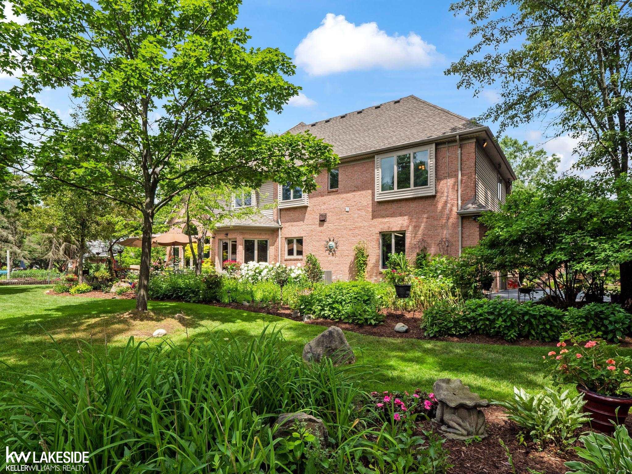 30515 Rushmore Circle