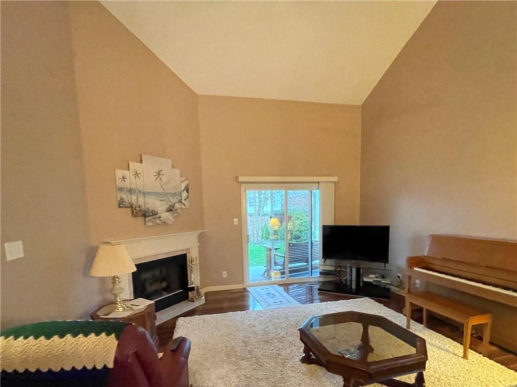 10317 Glenn Abbey Lane