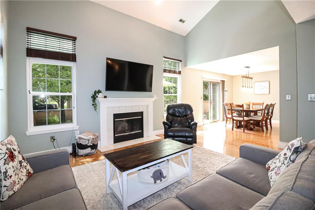 10403 Sun Gold Court