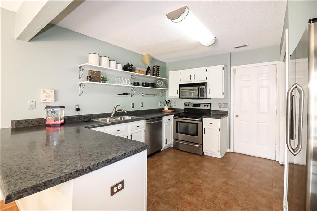 10403 Sun Gold Court