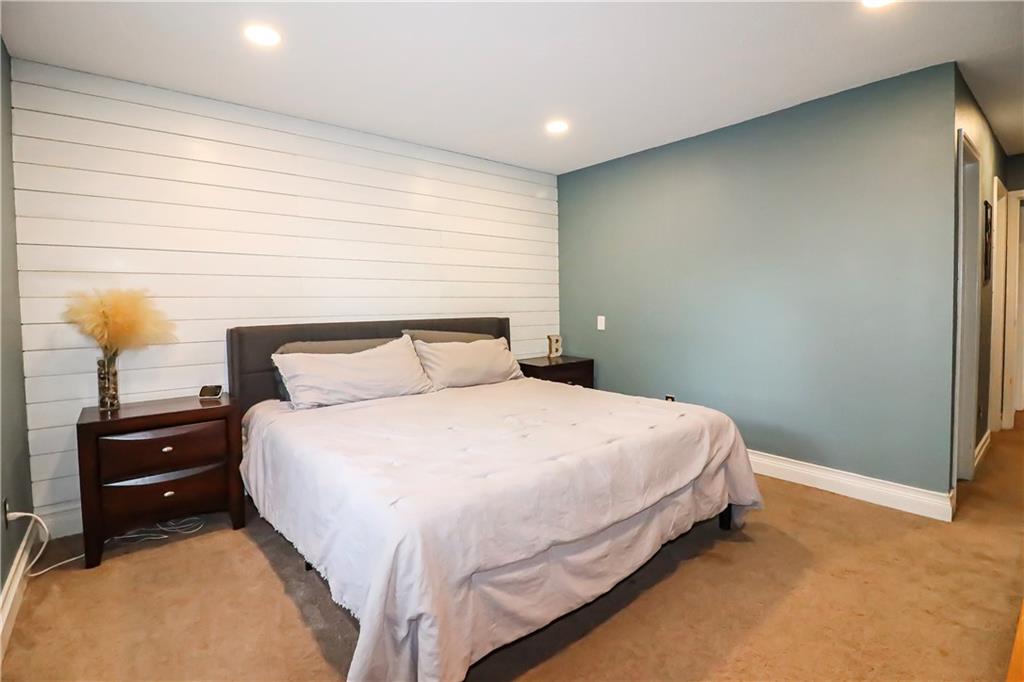 10403 Sun Gold Court