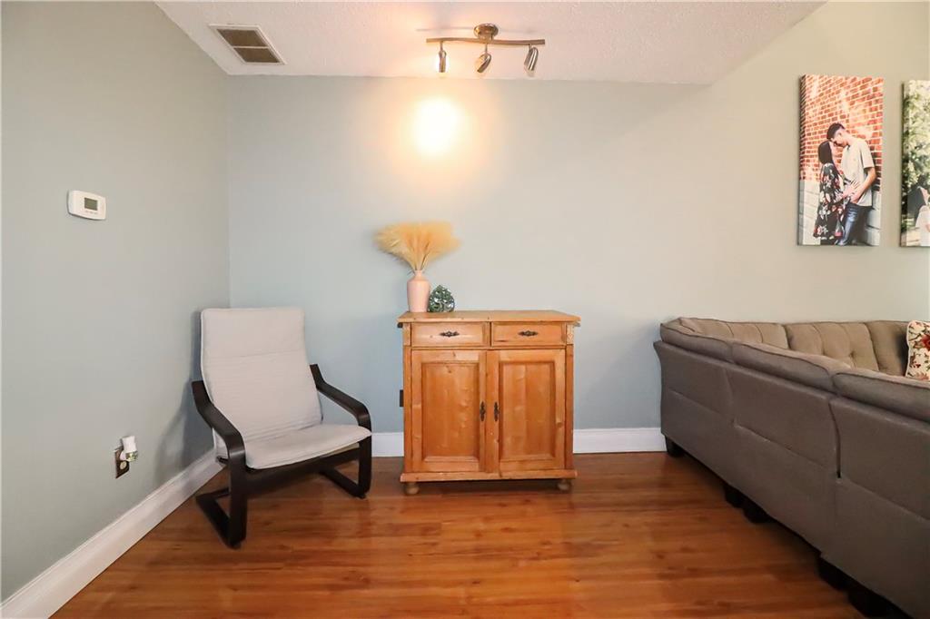 10403 Sun Gold Court