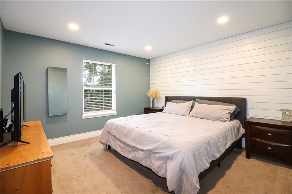 10403 Sun Gold Court
