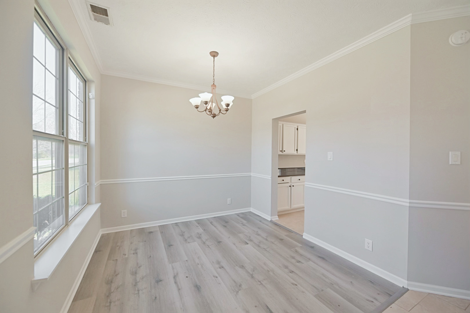 8477 Ardennes Drive