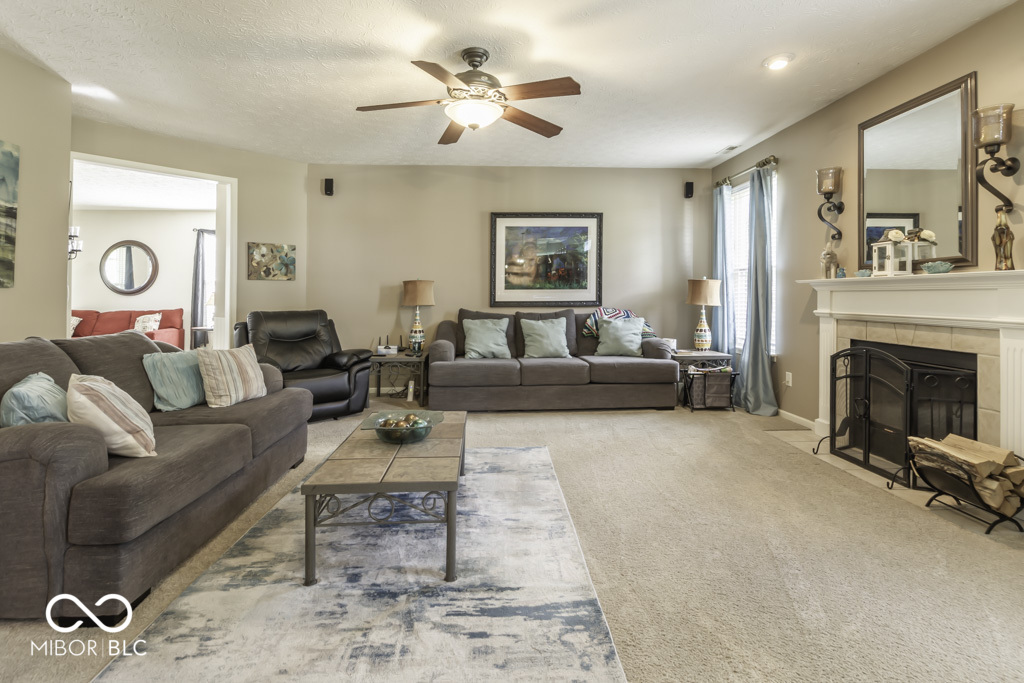 6904 Emerald Bay Lane