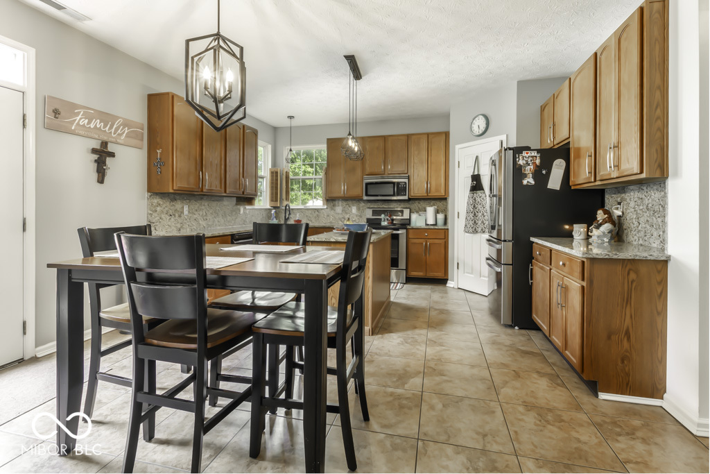6904 Emerald Bay Lane