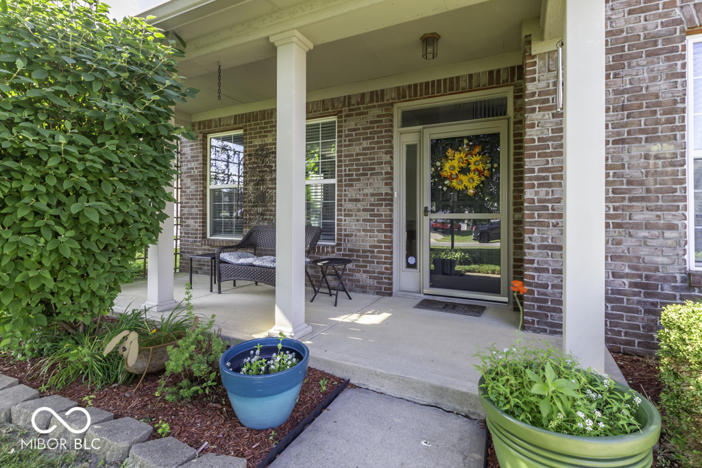 6904 Emerald Bay Lane