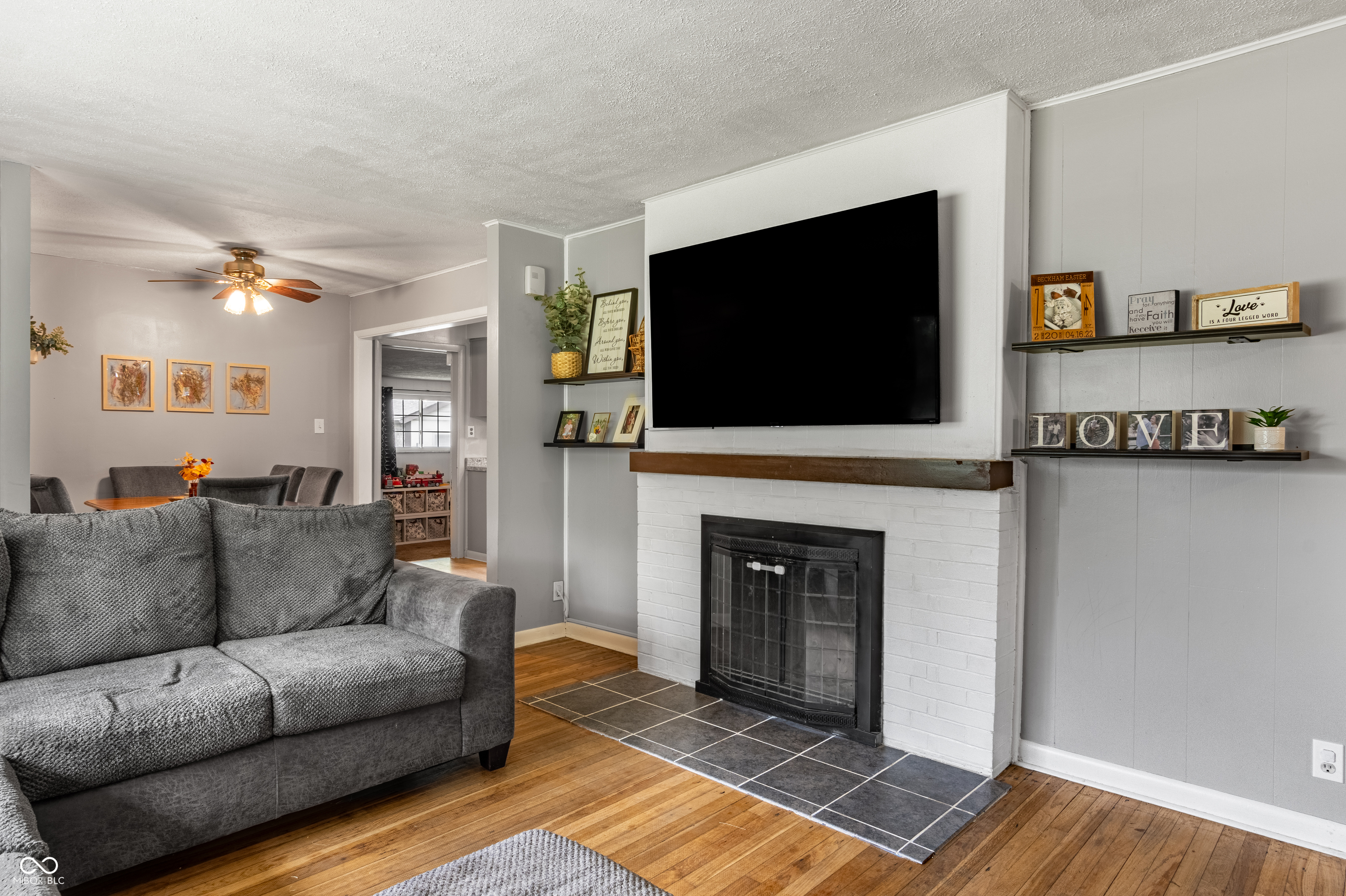 914 Delbrick Lane